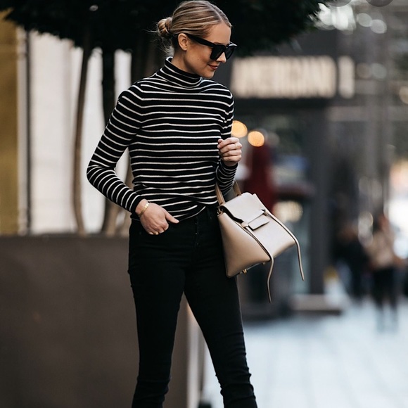 Forever 21 hooded Stripped top - Picture 3 of 4